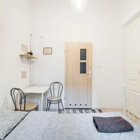 Laykonik Apartment *
